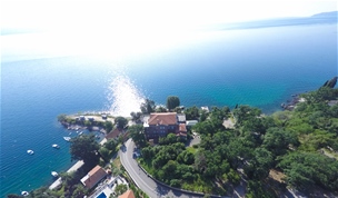 DIPLOMSKI